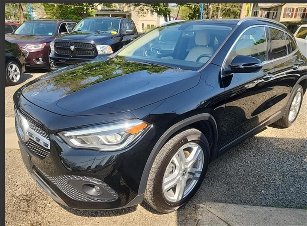 used 2021 Mercedes-Benz GLA 250 car, priced at $27,900