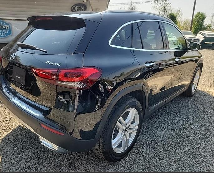 used 2021 Mercedes-Benz GLA 250 car, priced at $27,900