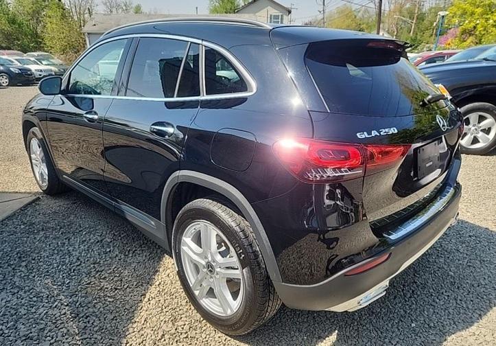 used 2021 Mercedes-Benz GLA 250 car, priced at $27,900