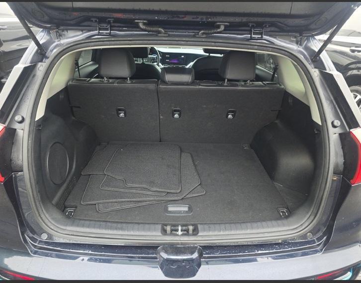 used 2022 Kia Niro EV car, priced at $20,900