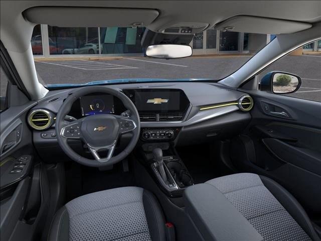 new 2025 Chevrolet Trax car, priced at $24,409