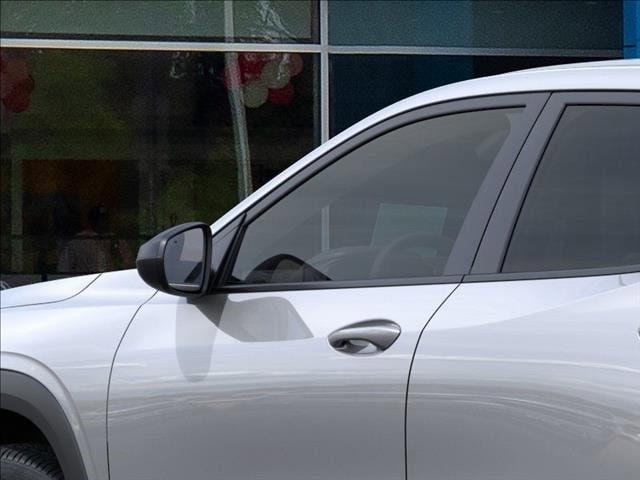 new 2025 Chevrolet Trax car, priced at $21,995