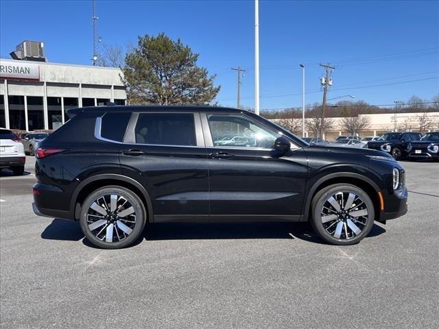 new 2025 Mitsubishi Outlander car, priced at $37,260