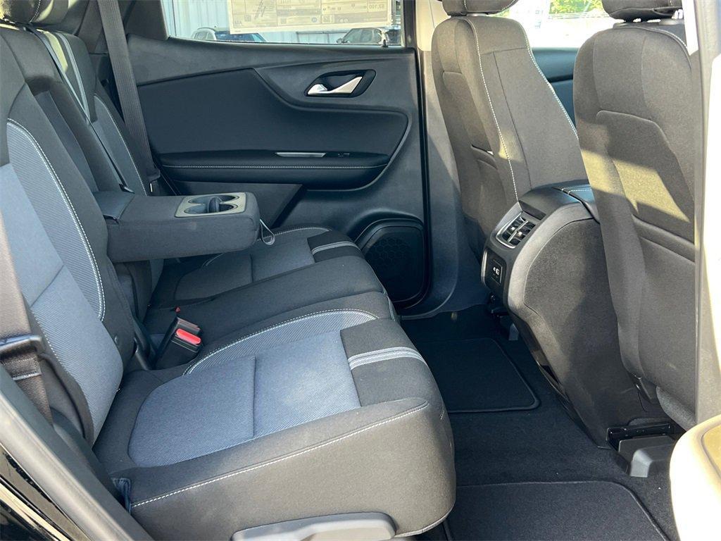new 2025 Chevrolet Blazer car, priced at $32,080