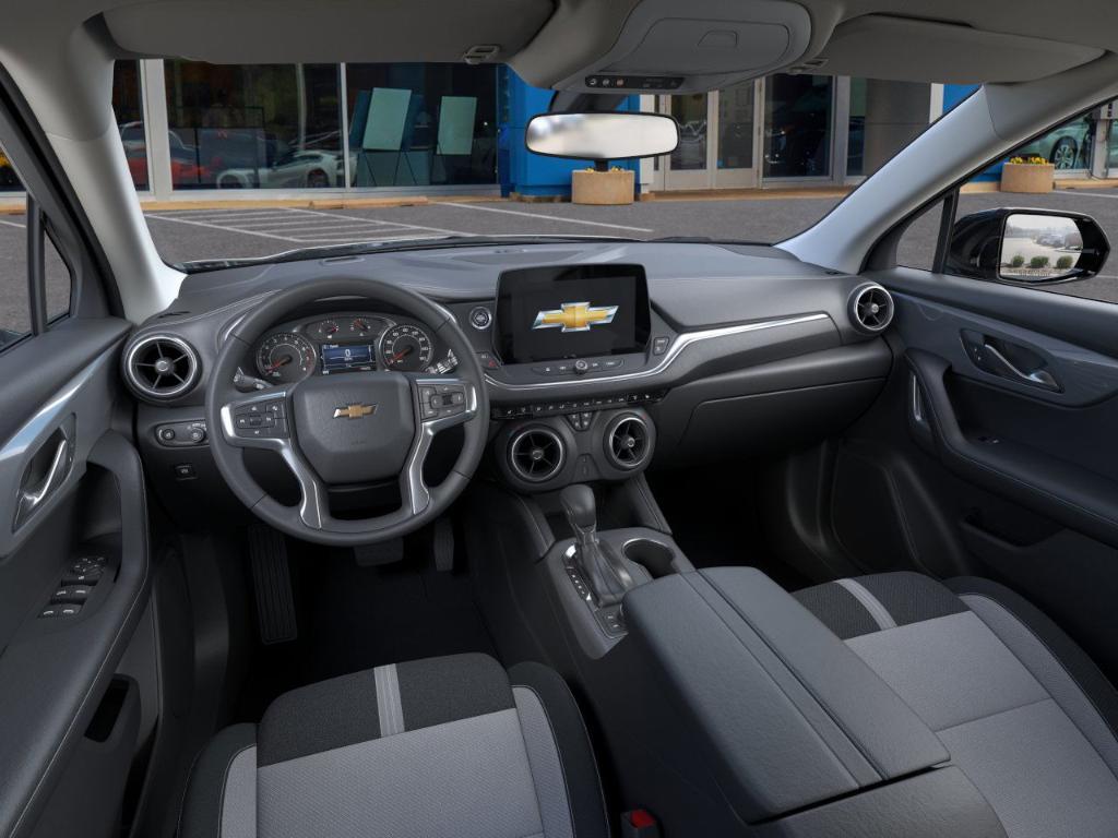 new 2025 Chevrolet Blazer car
