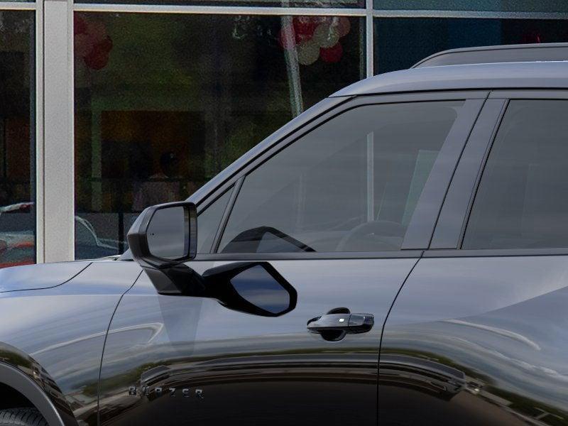 new 2025 Chevrolet Blazer car