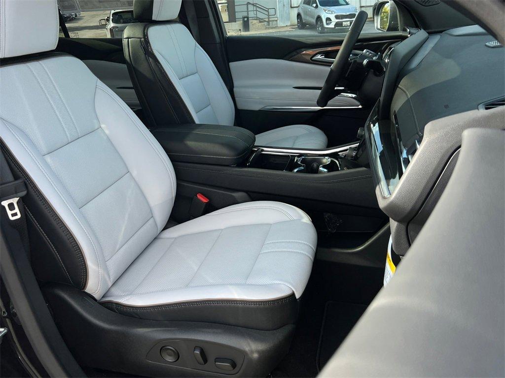 new 2026 Chevrolet Traverse car, priced at $56,295