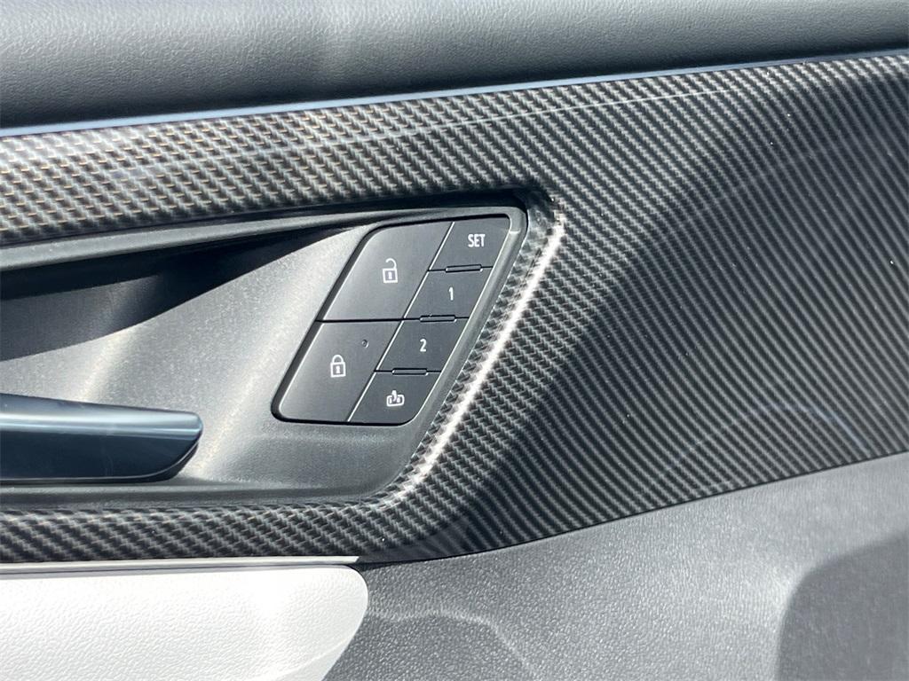 new 2026 Chevrolet Traverse car, priced at $58,195