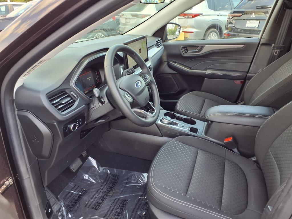 used 2023 Ford Escape car, priced at $22,500