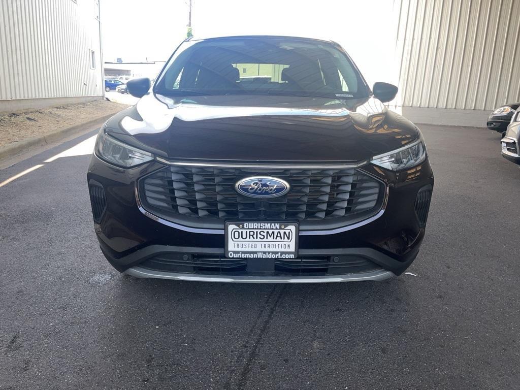 used 2023 Ford Escape car, priced at $22,500