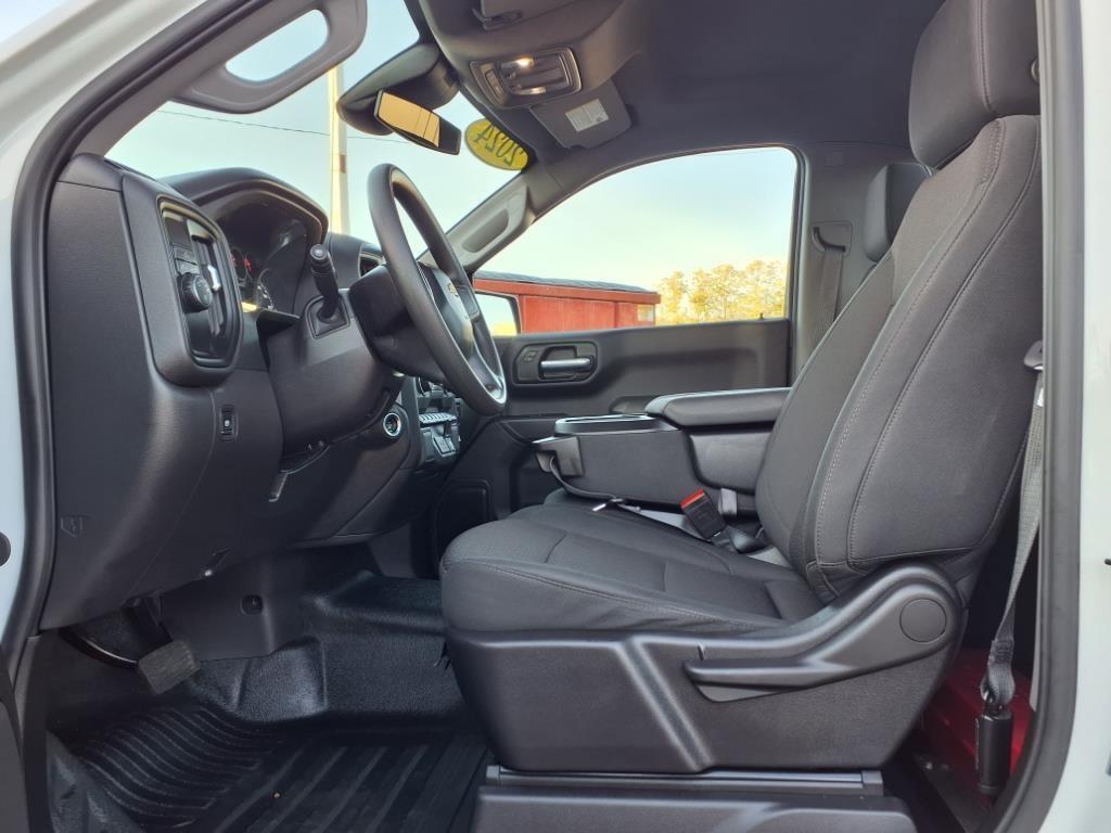used 2024 Chevrolet Silverado 1500 car, priced at $31,795