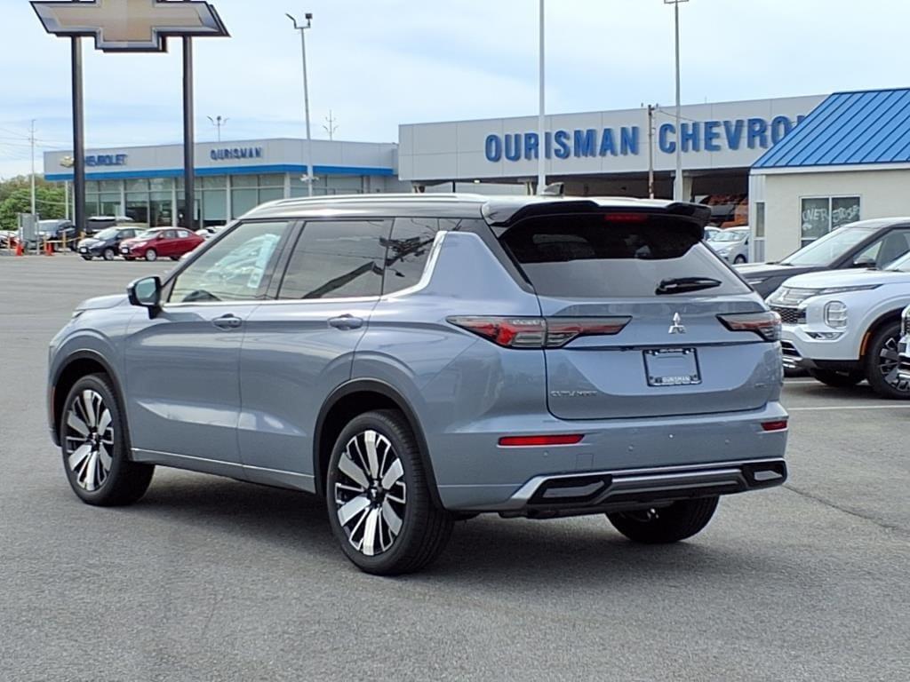 new 2025 Mitsubishi Outlander car, priced at $45,930
