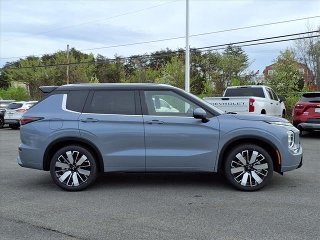 new 2025 Mitsubishi Outlander car, priced at $45,930