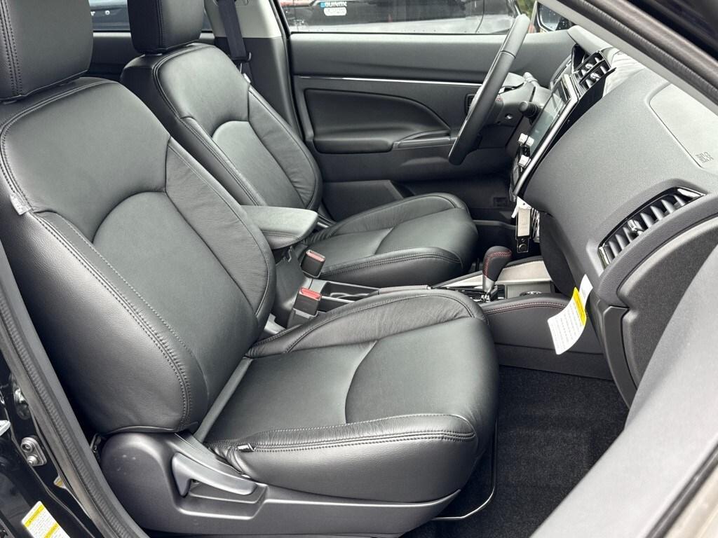 new 2025 Mitsubishi Outlander Sport car, priced at $29,045
