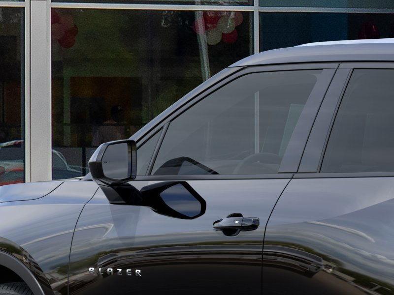 new 2025 Chevrolet Blazer car
