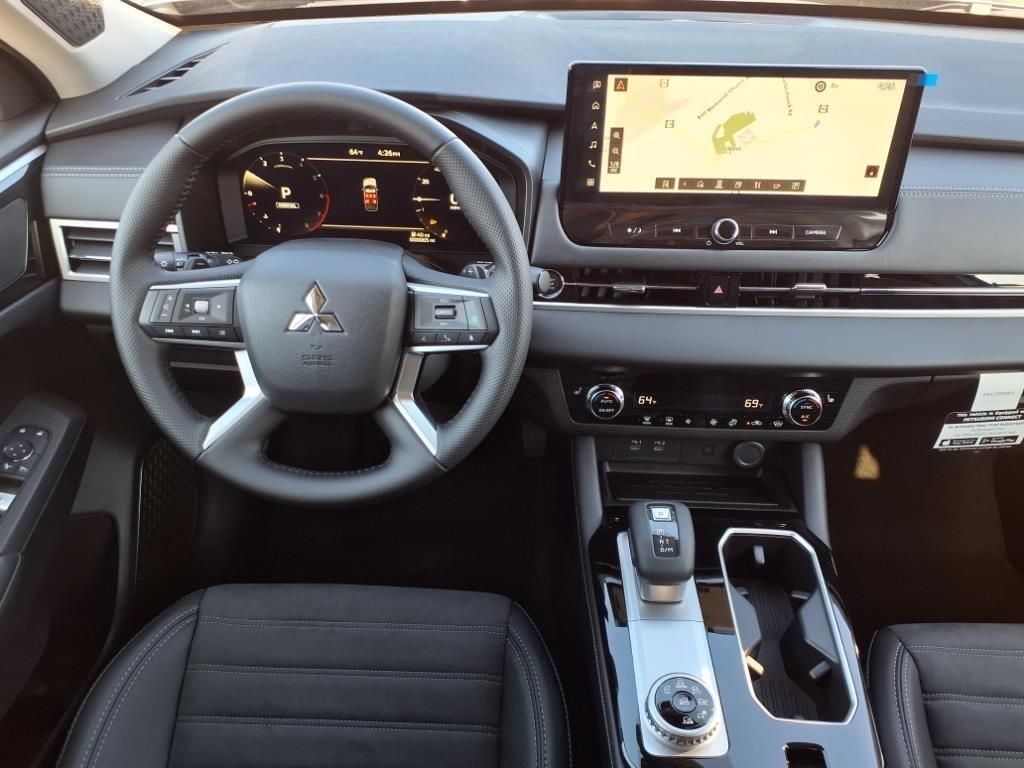 new 2025 Mitsubishi Outlander car, priced at $40,625