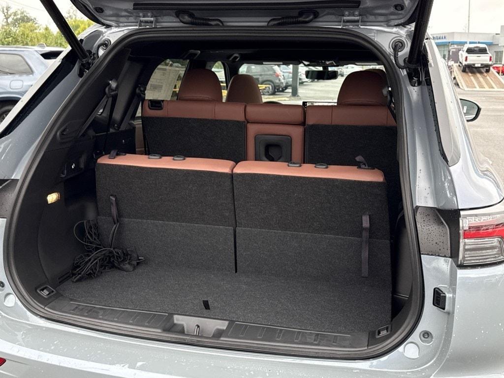 new 2025 Mitsubishi Outlander car, priced at $46,310