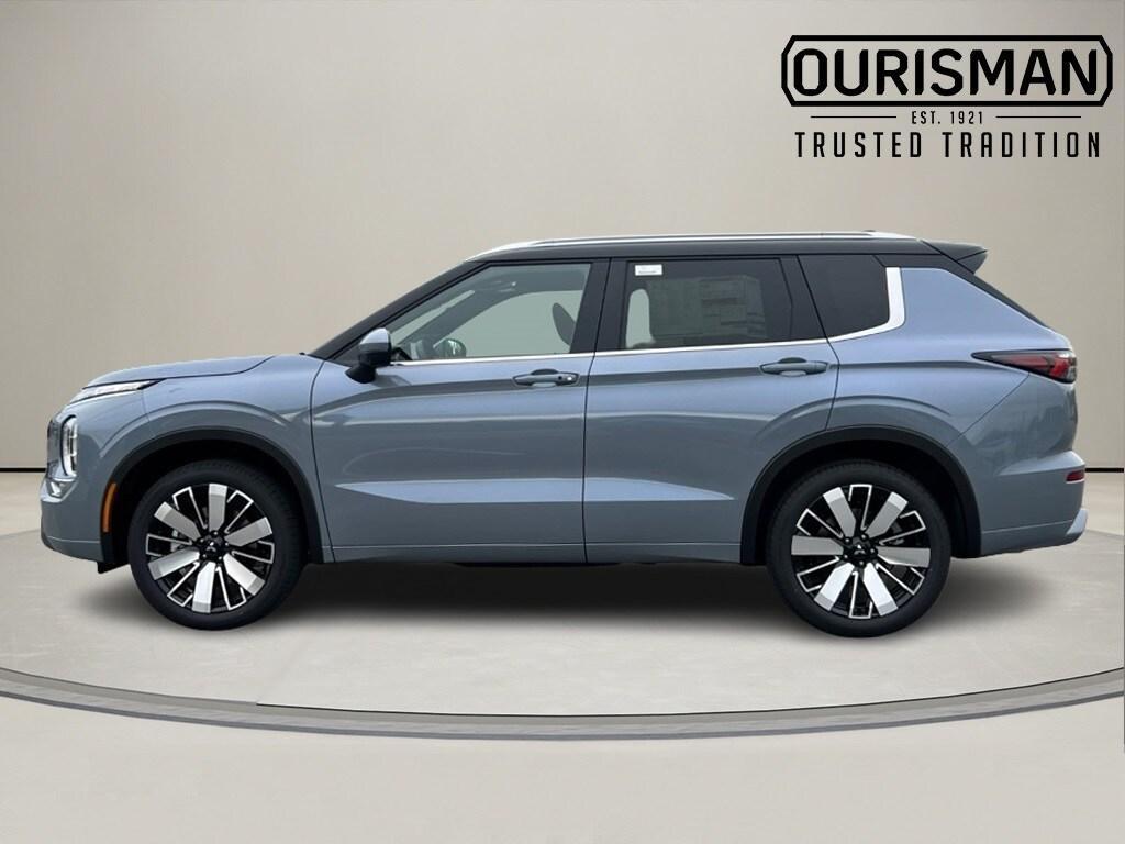 new 2025 Mitsubishi Outlander car, priced at $47,050