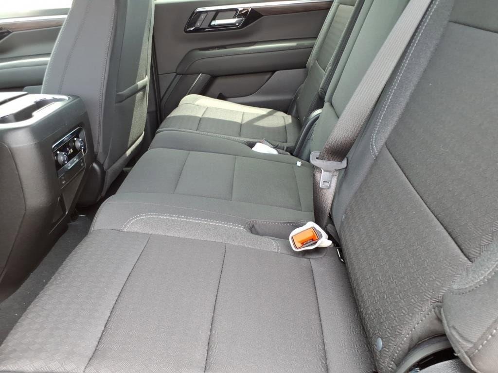 new 2025 Chevrolet Suburban car, priced at $63,330