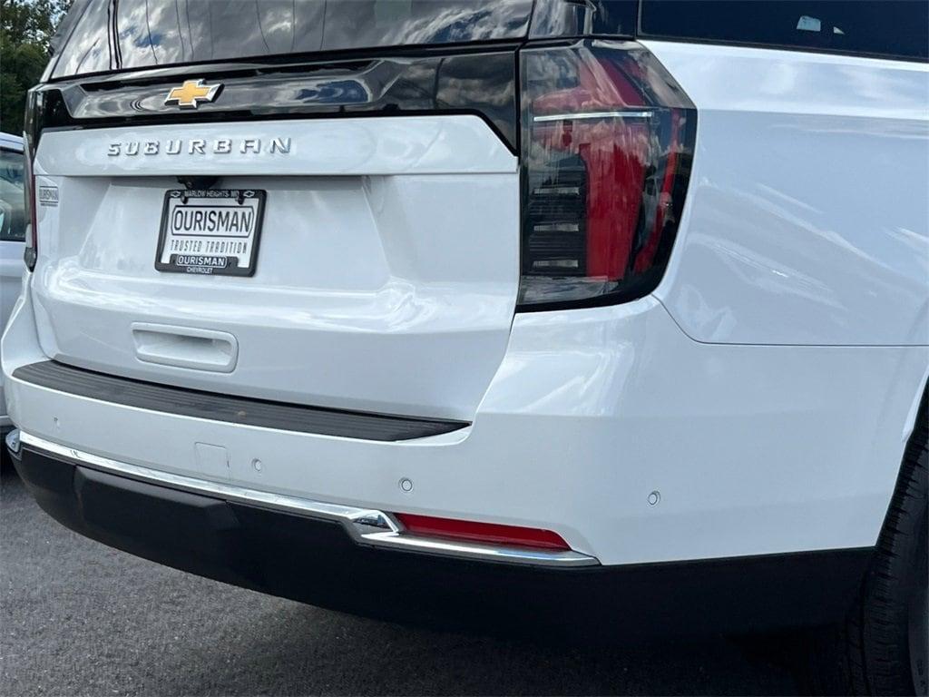 new 2025 Chevrolet Suburban car, priced at $58,595