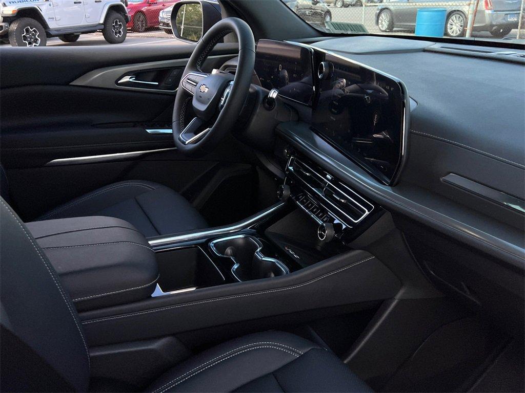 new 2026 Chevrolet Traverse car, priced at $39,920