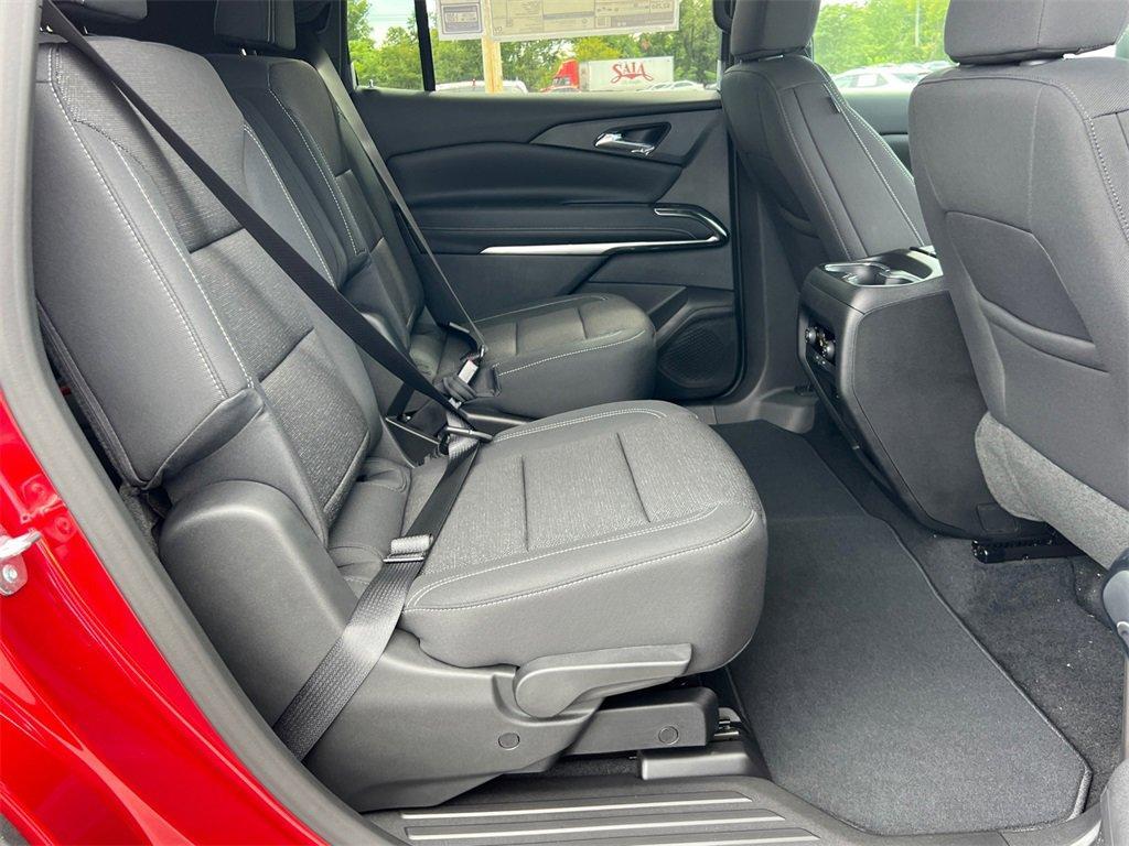 new 2026 Chevrolet Traverse car, priced at $37,415