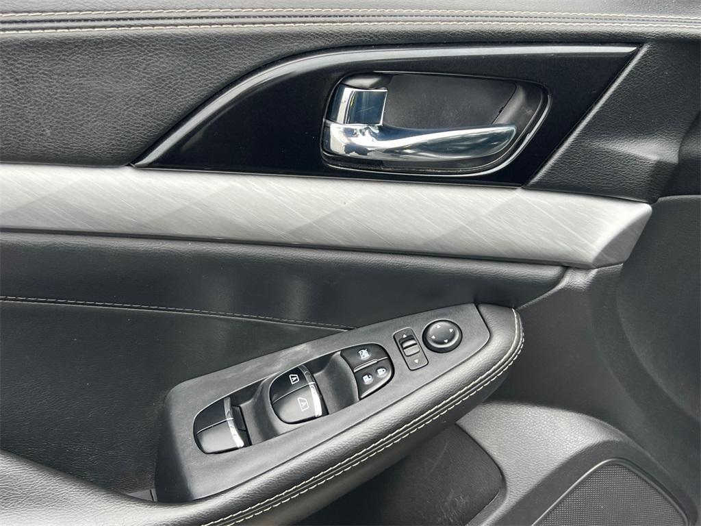 used 2018 Nissan Maxima car, priced at $13,000