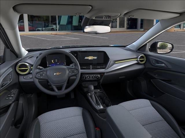 new 2025 Chevrolet Trax car, priced at $22,995