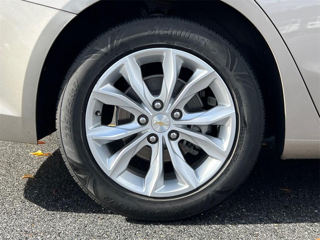 used 2023 Chevrolet Malibu car, priced at $16,000