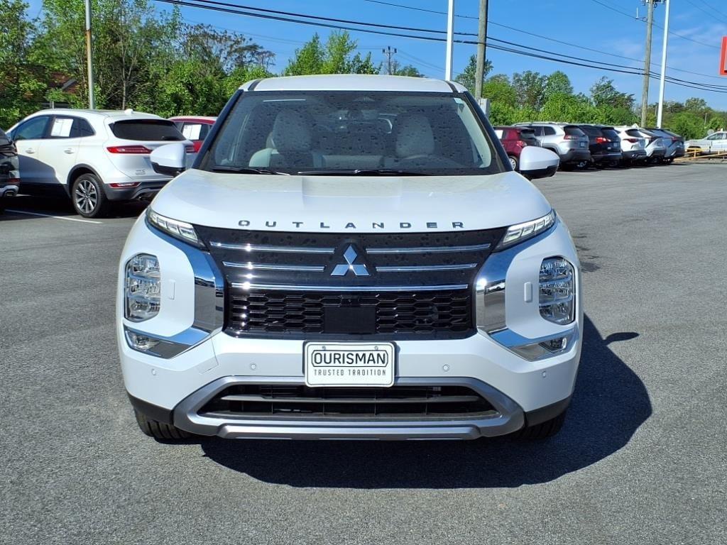 new 2025 Mitsubishi Outlander car, priced at $37,465