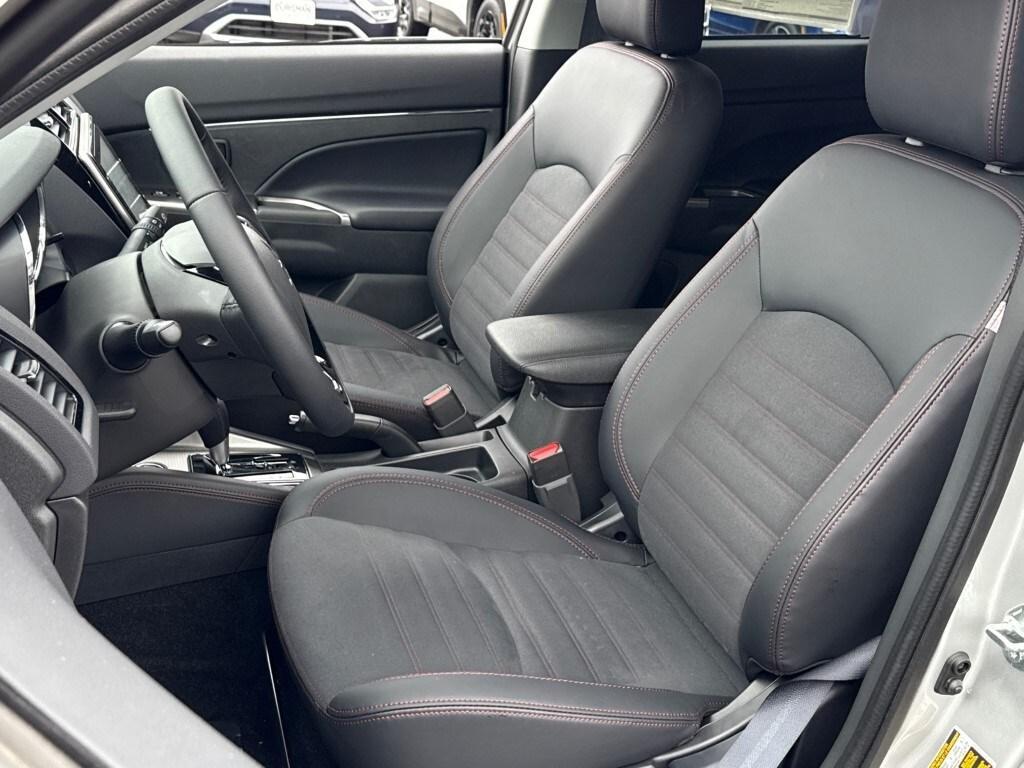 new 2025 Mitsubishi Outlander Sport car, priced at $29,745