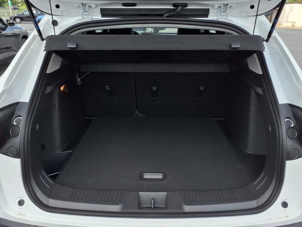 new 2025 Chevrolet Trax car, priced at $23,795