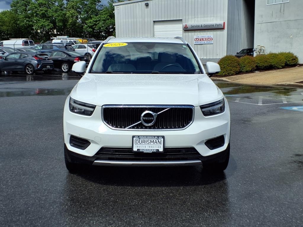 used 2020 Volvo XC40 car, priced at $22,000
