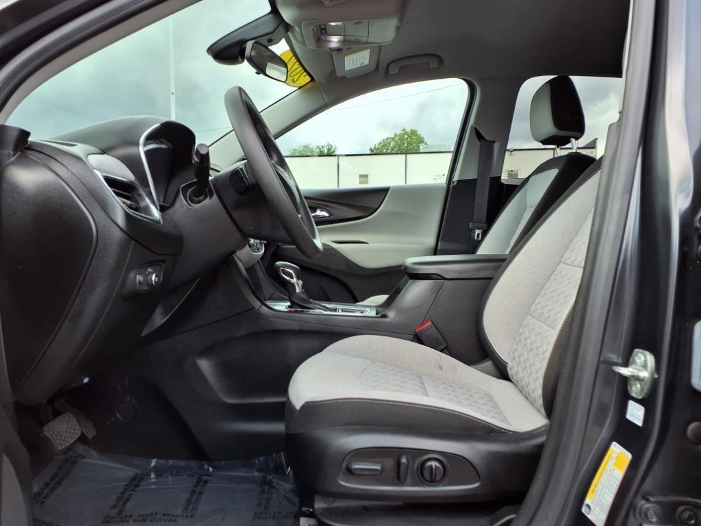 used 2022 Chevrolet Equinox car, priced at $22,000
