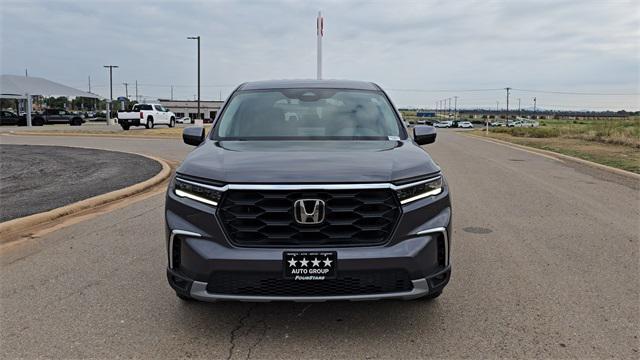 used 2025 Honda Pilot car, priced at $37,399