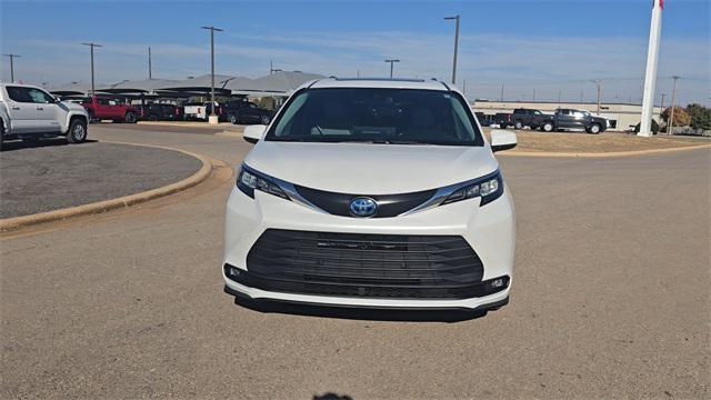 new 2025 Toyota Sienna car, priced at $47,473