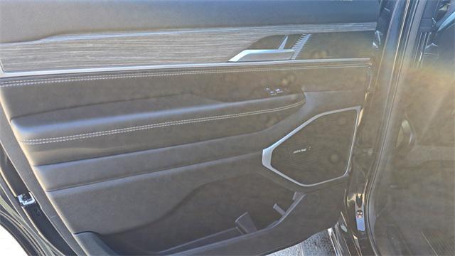 used 2022 Jeep Wagoneer car