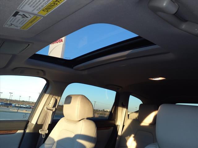 used 2017 Honda CR-V car