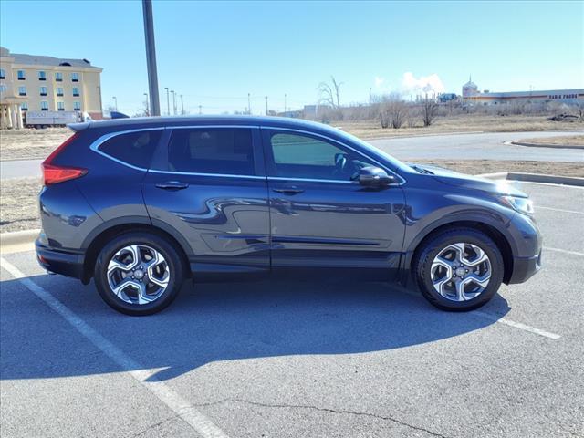 used 2017 Honda CR-V car