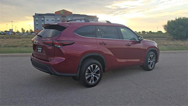 new 2025 Toyota Highlander Hybrid car, priced at $51,517