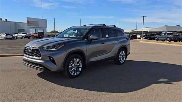 new 2026 Toyota Highlander Hybrid car, priced at $56,674