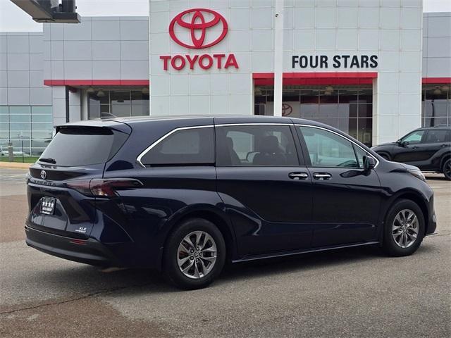 used 2023 Toyota Sienna car, priced at $44,881