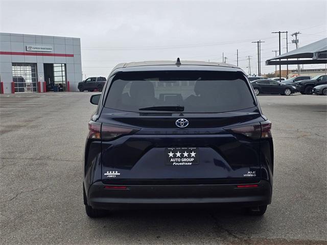 used 2023 Toyota Sienna car, priced at $44,881