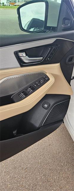 used 2022 Acura MDX car