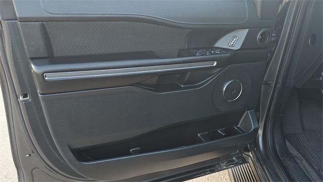 used 2020 Ford Expedition car