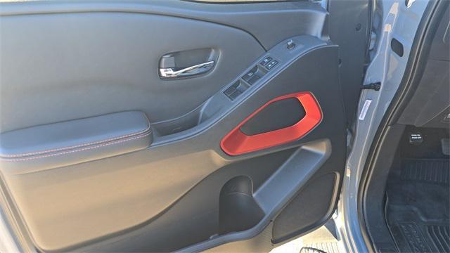 used 2023 Nissan Frontier car