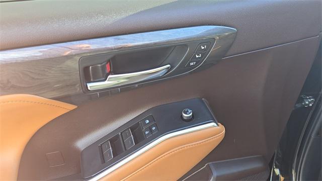 used 2022 Toyota Highlander car