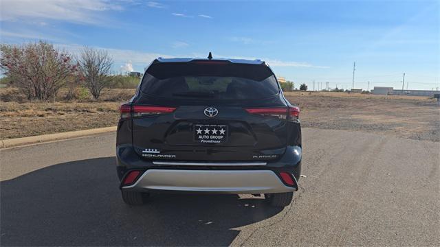 used 2022 Toyota Highlander car