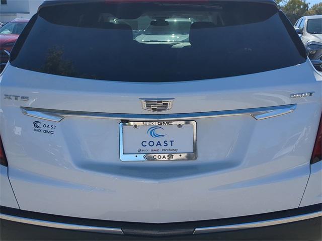 new 2024 Cadillac XT5 car, priced at $49,994