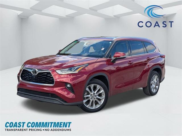 used 2020 Toyota Highlander car, priced at $31,688